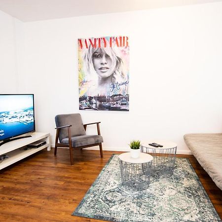 Moderne 2-Zimmer Wohnung! Wlan Und Netflix Inklusive! Zentral Gelegen In Der Historischen Altstadt! Щаде Екстериор снимка