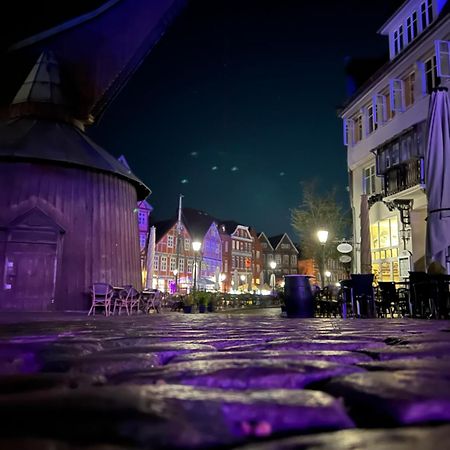 Moderne 2-Zimmer Wohnung! Wlan Und Netflix Inklusive! Zentral Gelegen In Der Historischen Altstadt! Щаде Екстериор снимка