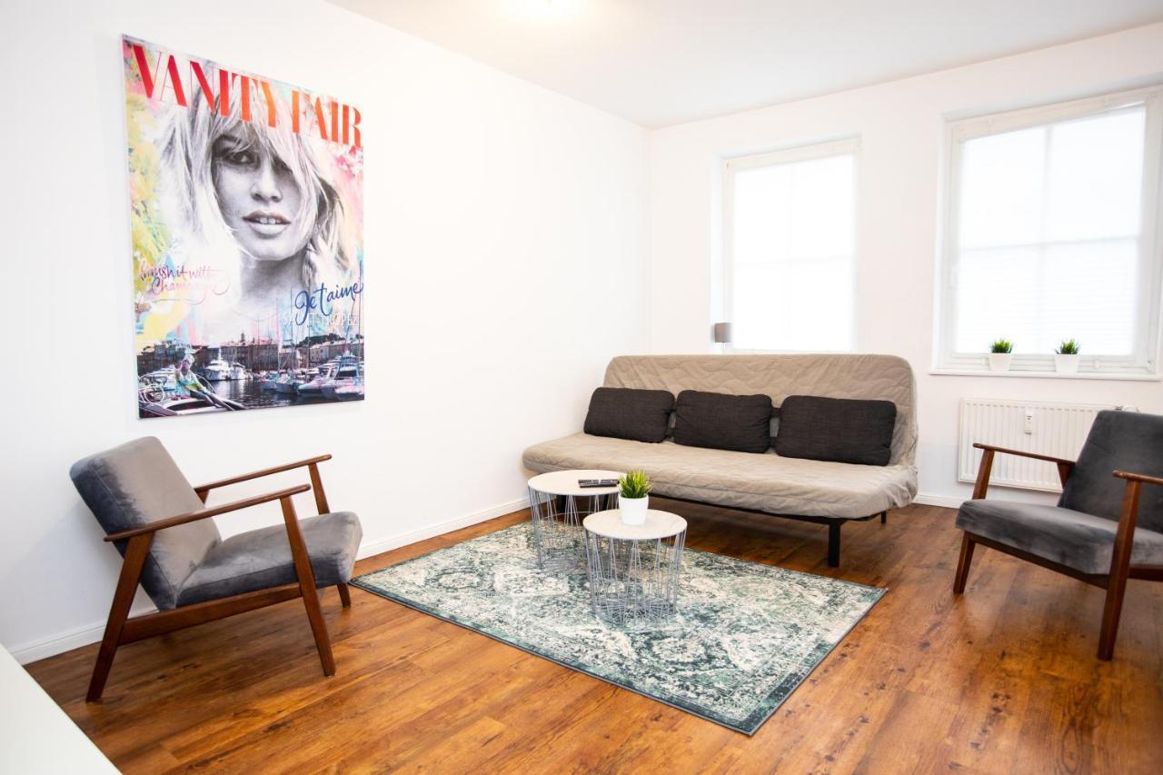 Moderne 2-Zimmer Wohnung! Wlan Und Netflix Inklusive! Zentral Gelegen In Der Historischen Altstadt! Щаде Екстериор снимка