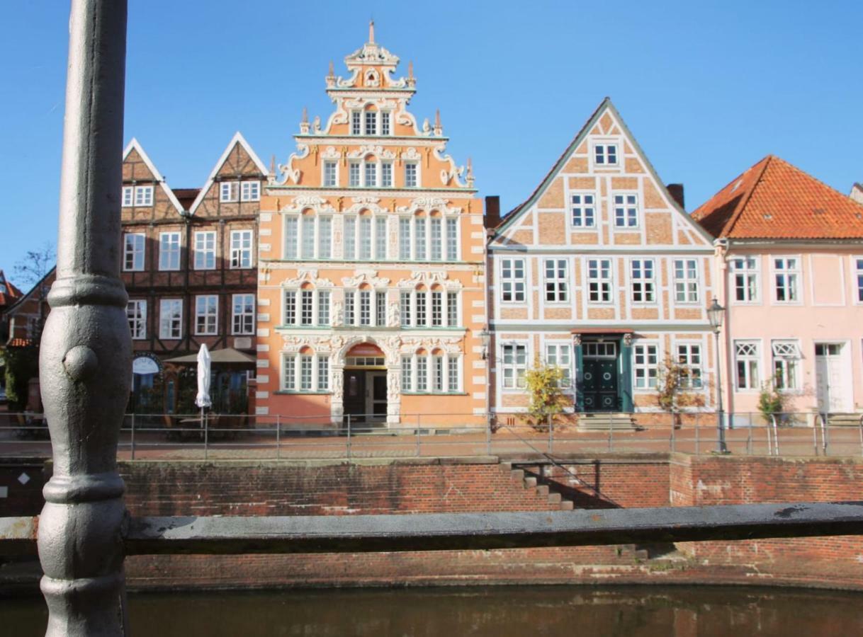 Moderne 2-Zimmer Wohnung! Wlan Und Netflix Inklusive! Zentral Gelegen In Der Historischen Altstadt! Щаде Екстериор снимка